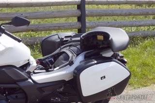 007: honda ctx 700 - dospělá motorka s automatem