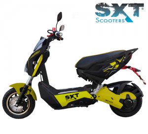 04: SXT Raptor 1200 - elektroskútr s moto vizáží
