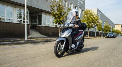 03: Kymco New People S 125i ABS